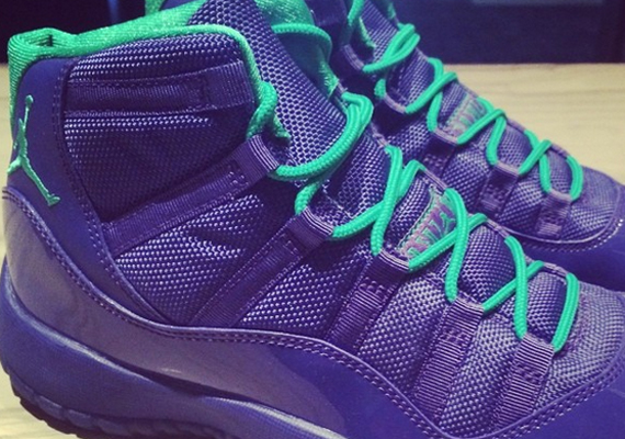 Jordan 11 Gs Hornets