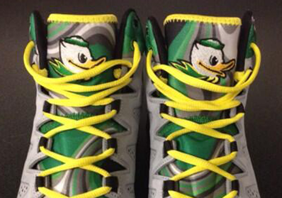 Jordan Melo M10 Oregon Ducks Pe