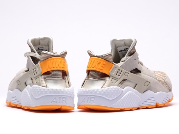 Nike Air Huarache Sand Desert 01