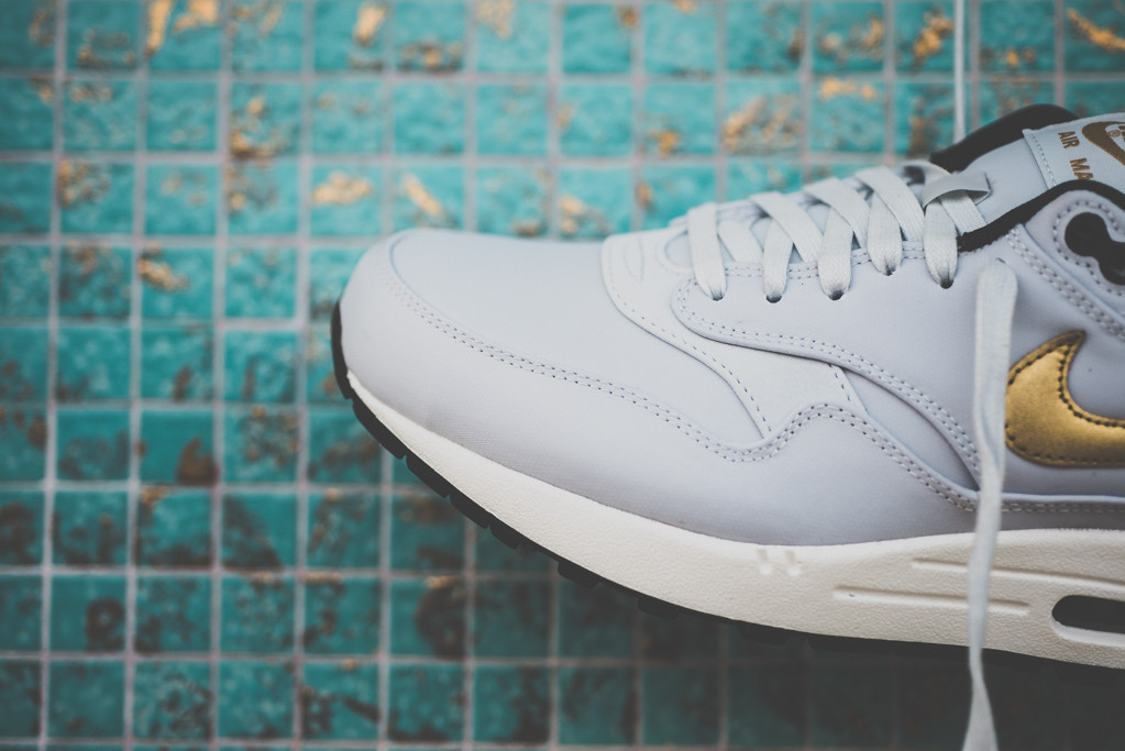 Nike Air Max 1 Trophy 05