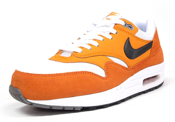 Nike Air Max 1 - White - Black - Orange