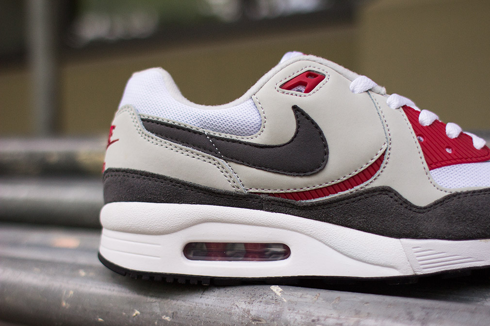 Nike Air Max Light Essential Wht Gry Red 2