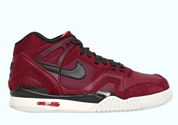 Nike Air Tech Challenge II “Burgundy”