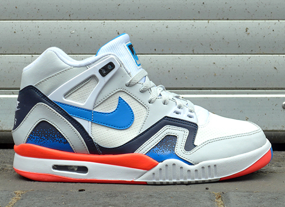 Nike Air Tech Challenge II – White – Red – Blue