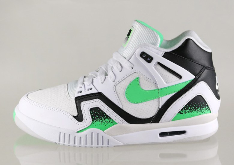 Nike Air Tech Challenge II – White – Poison Green – Black – Light Ash Grey