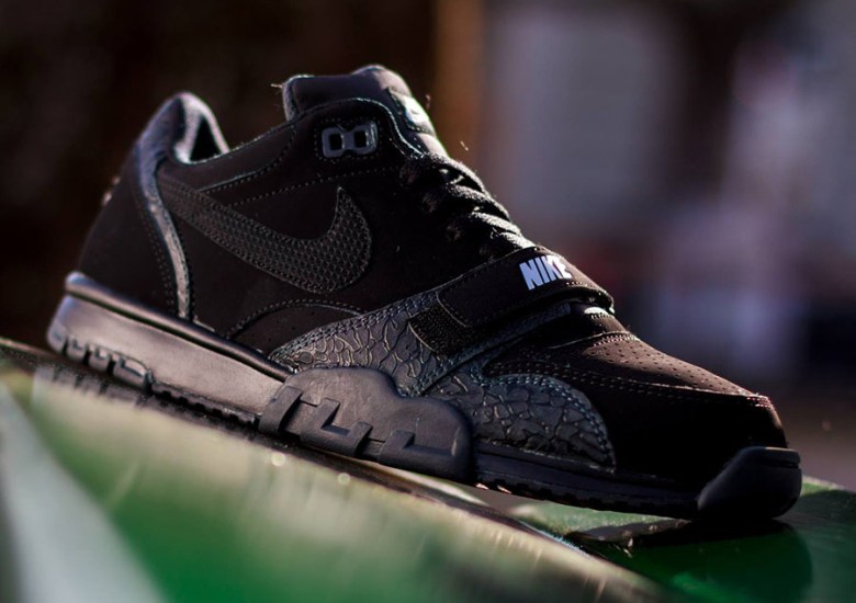 Nike Air Trainer 1 Low – Black Elephant Print