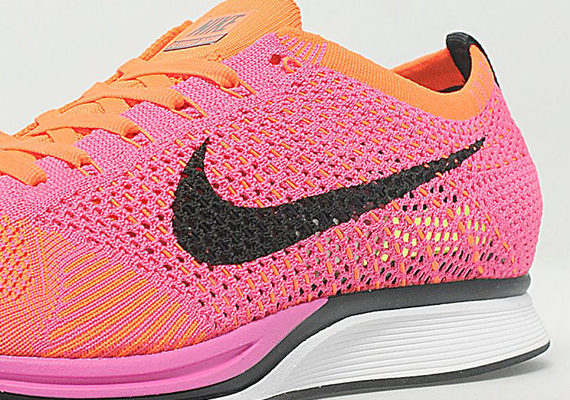 Nike Flyknit Racer - Pink - Orange