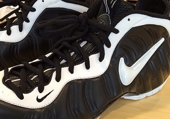 Nike Foamposite Pro Black White Doom Sample