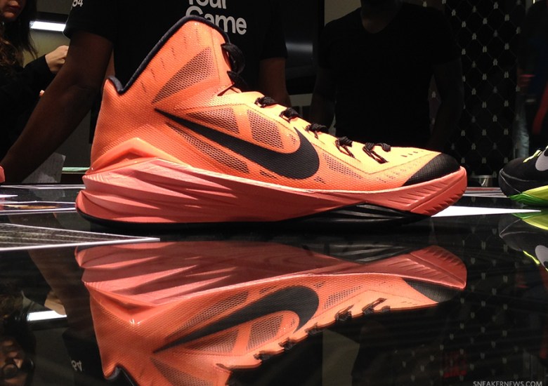 Triple Threat: A Closer Look at the Nike Hyperdunk 2014