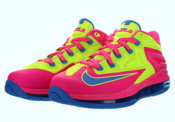 Nike Lebron 11 Low Gs Volt Photo Blue Hyper Pink 1