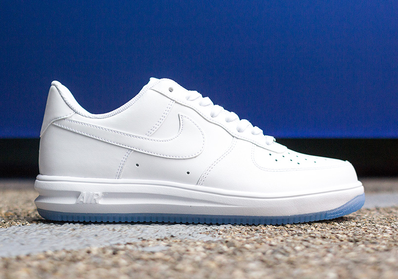 Another Look at the Nike Lunar Force 1 '14 "White on White"