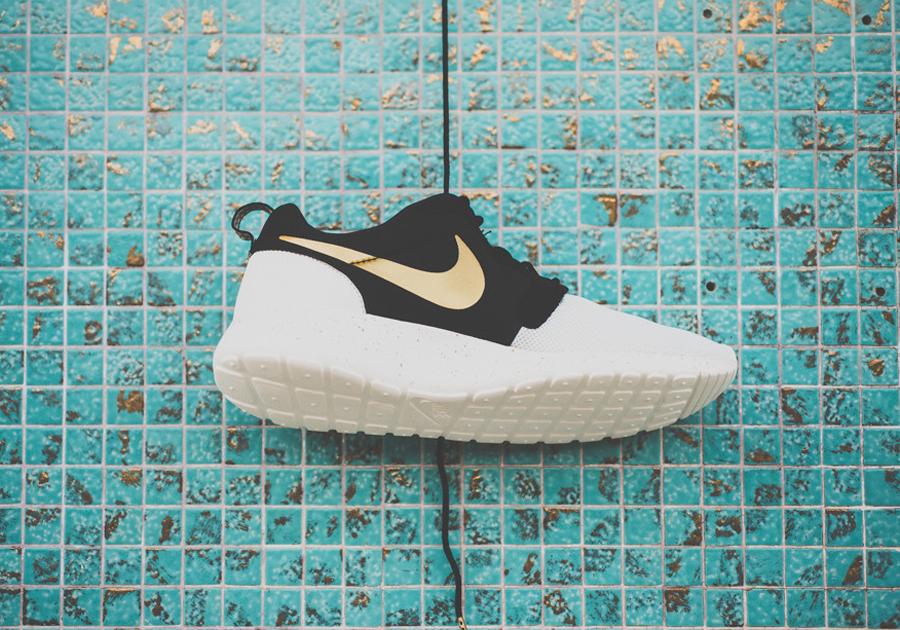 Nike Roshe Run Trophy Available 6