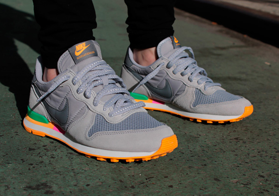 Nike Womens Internationalist – Grey – Green – Mango | Available