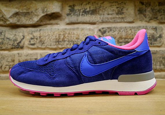 Nike WMNS Internationalist - Royal Blue - Hyper Pink