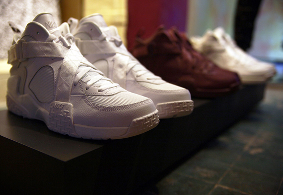 Pigalle Nike Air Raid 3