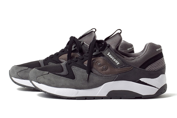 White Mountatineering Saucony Grid 9000 03