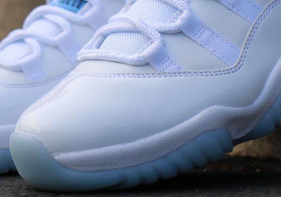 Air Jordan 11 Retro – White – Black – Legend Blue