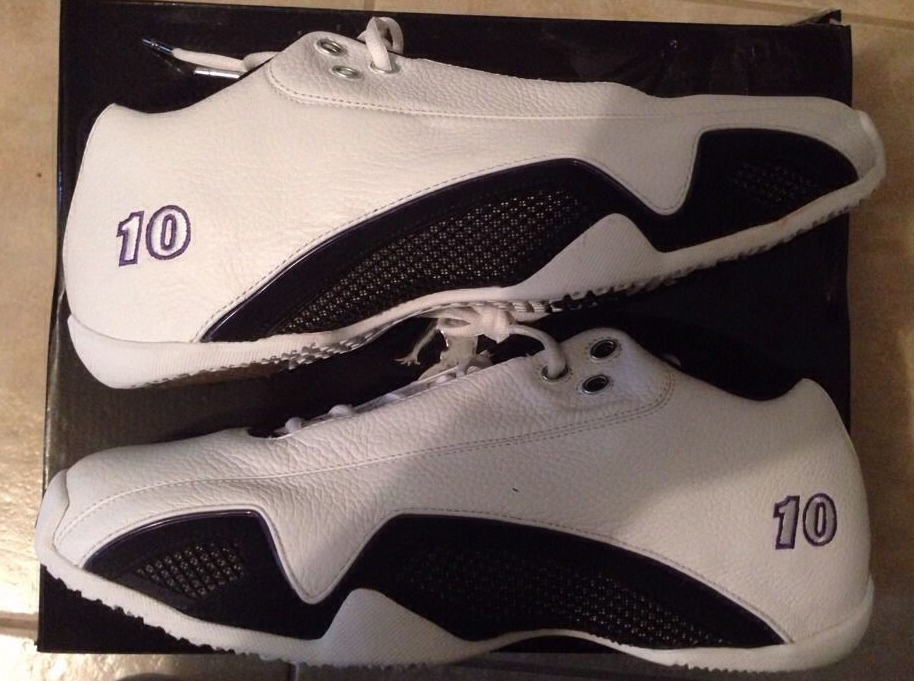 Air Jordan 21 Low "Kings" PE for Mike Bibby - Available on eBay