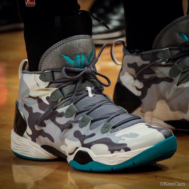 Air Jordan 28 Se Camo Maya Moore 02