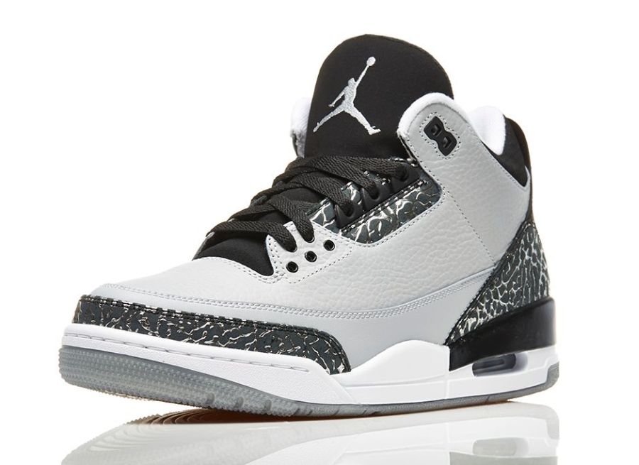 Air Jordan 3 Wolf Grey Nikestore 04