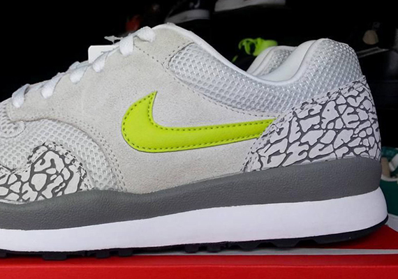 Nike Air Safari “Elephant” – Unreleased Sample on eBay