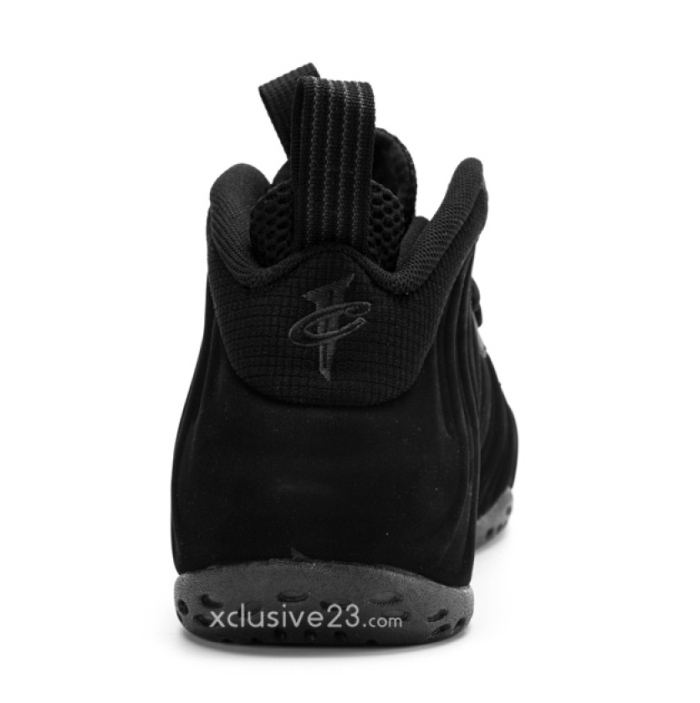 Foamposite Suede Black 06