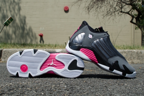 Hyper Pink Jordan 14 08