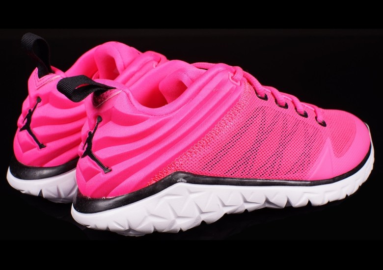 Jordan Flight Flex Trainer “Hyper Pink”