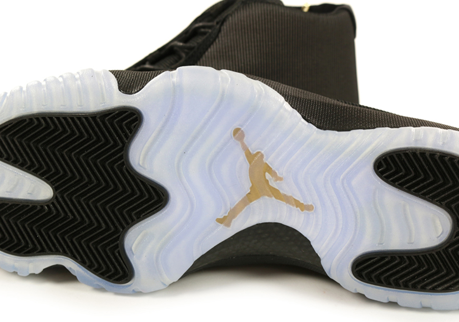 Jordan Future Black Mesh Gold 3