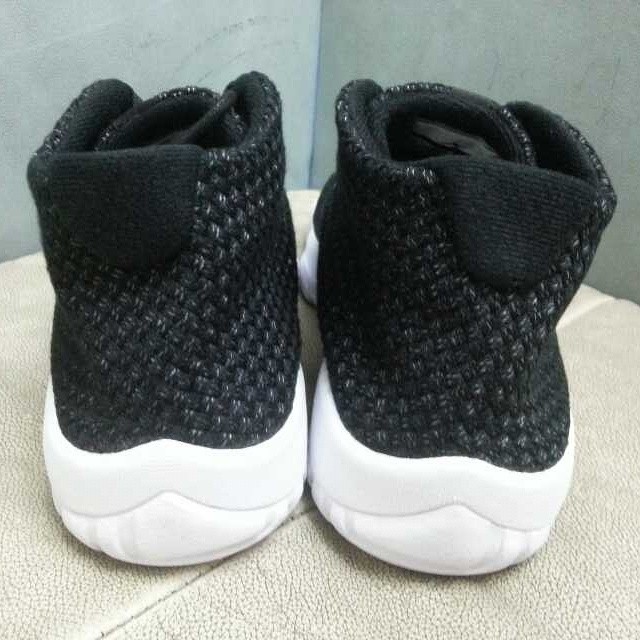 Jordan Future Black White Sole 06