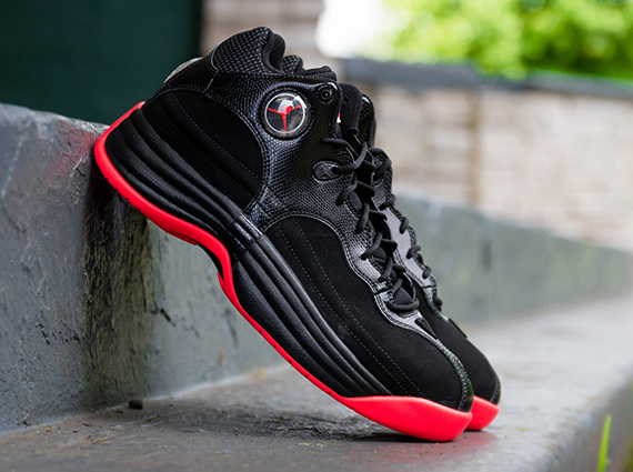 Jordan Jumpman Team 1 Black Infrared 23 2