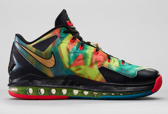 Lebron 11 Low Se Multi Color Nikestore 5