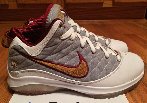 The Nike LeBron Sneaker That Was Scrapped Because of "The Decision"