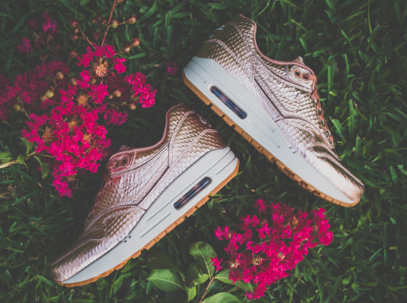 Metallic Bronze Air Max 1 Cut Out 1