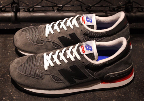 New Balance M990 "Authors Collection"