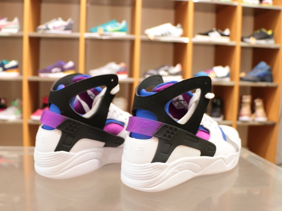 Nike Air Flight Huarache Og Colorway 02