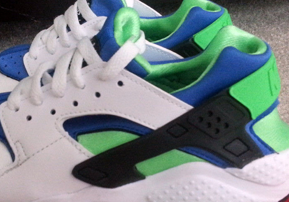 Nike Air Huarache GS "Scream Green"