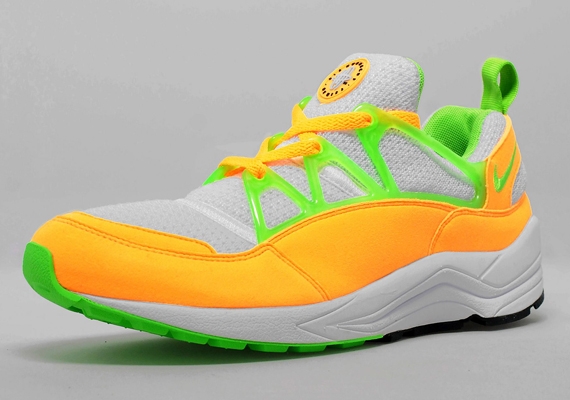 Nike Air Huarache Light Atomic Mango