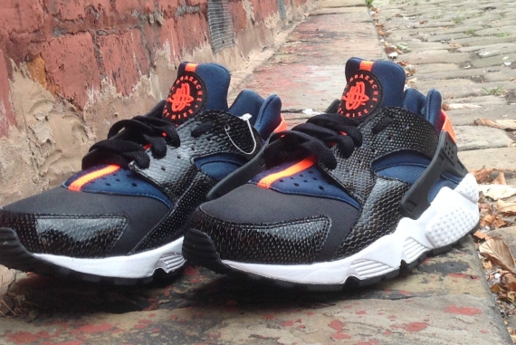 Nike Air Huarache Snakeskin 01