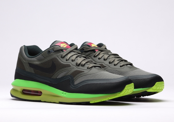 Nike Air Max Lunar1 WR - Iron Green - Black - Volt