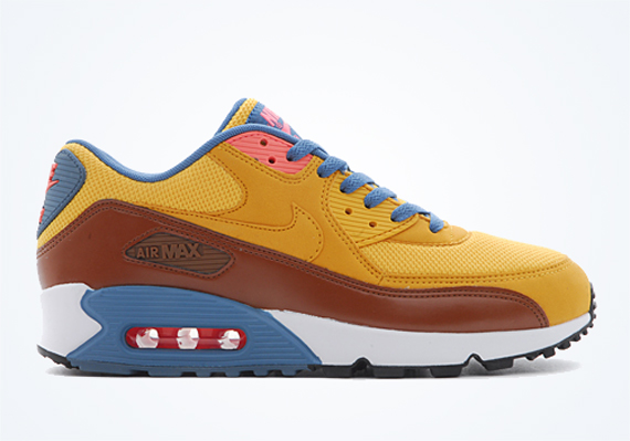 Nike Air Max 90 Essential "University Gold"