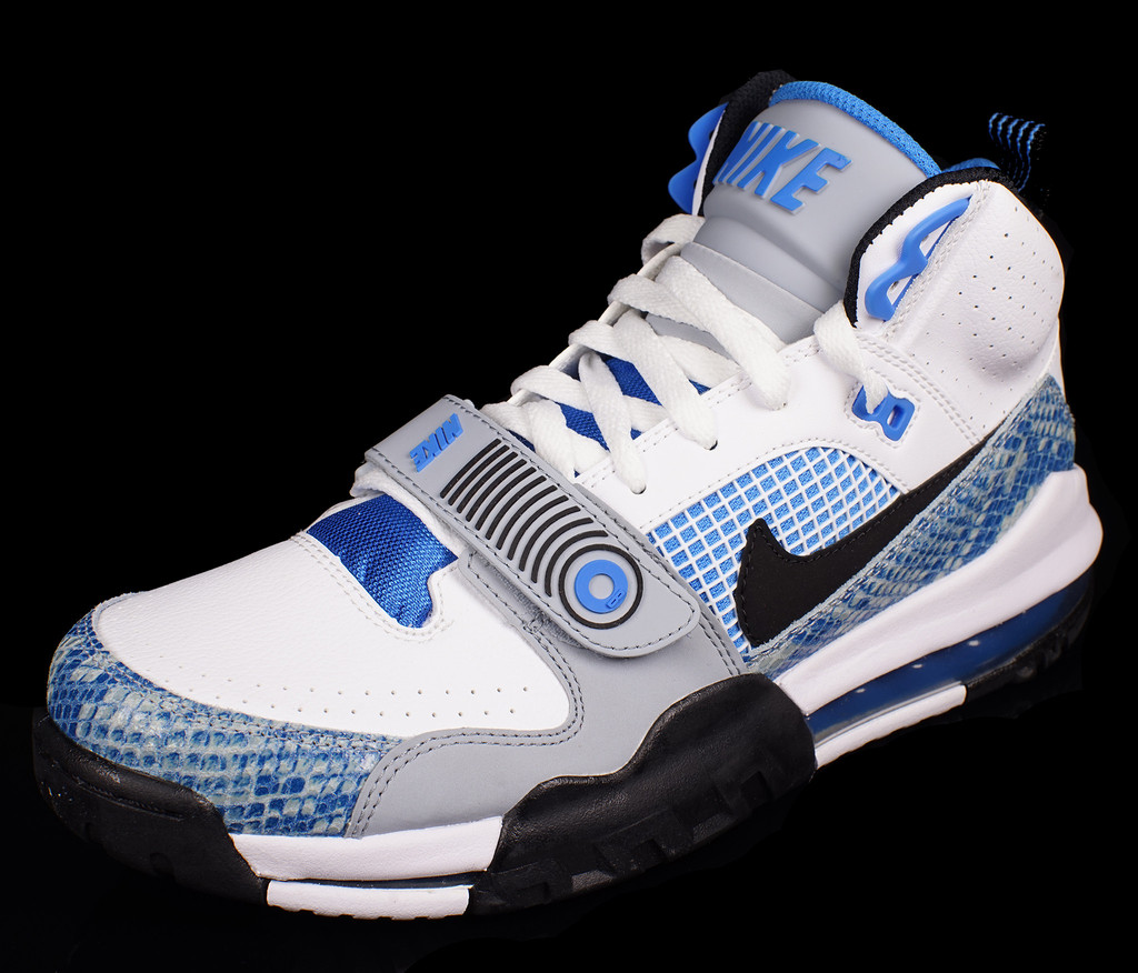 Nike Air Max Bo Jax Blue Snakeskin 01