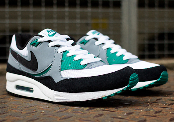 Nike Air Max Light Essential White Black Mystic Green Magnet Grey 3