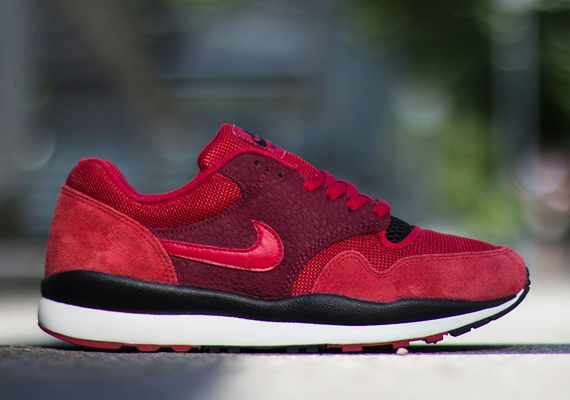 Nike Air Safari Gym Red Team Red