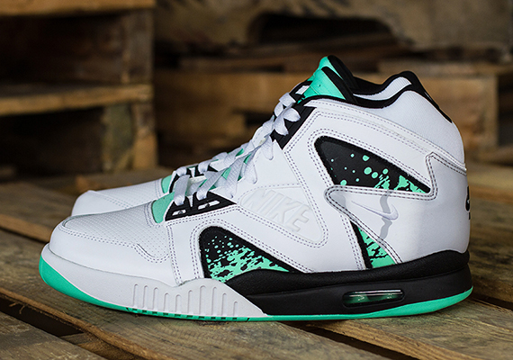 Nike Air Tech Challenge Hybrid Og Release Reminder 2