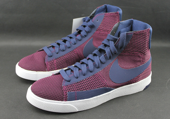 Nike Blazer Lux TXT - Deep Garnet - Midnight Navy