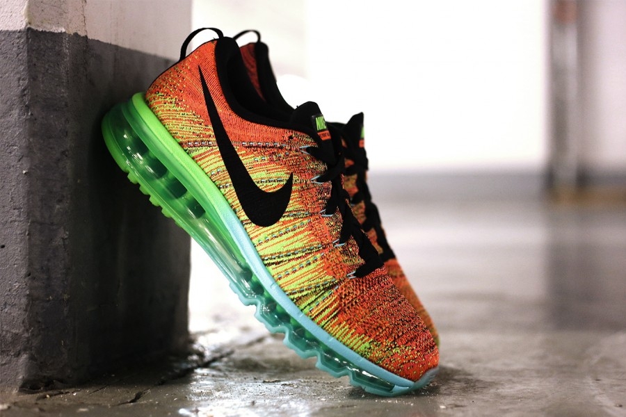 Nike Flyknit Air Max Atomic Orange Vivid Blue Volt 04