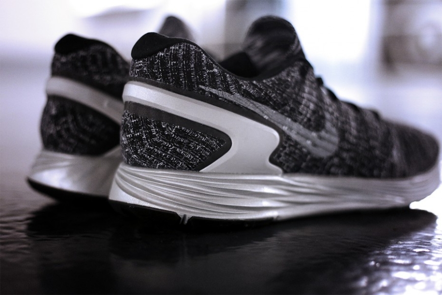 Nike Flyknit Lunar Glide 6 01