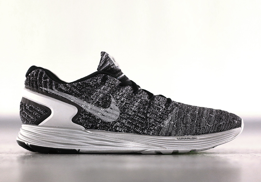 Nike Flyknit Lunar Glide 6