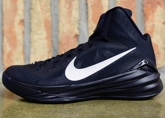 Nike Hyperdunk 2014 – Black – Metallic Silver